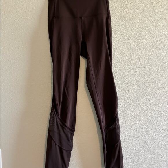 Lululemon Fresh In Mesh Leggings size 2 - Picture 4 of 9